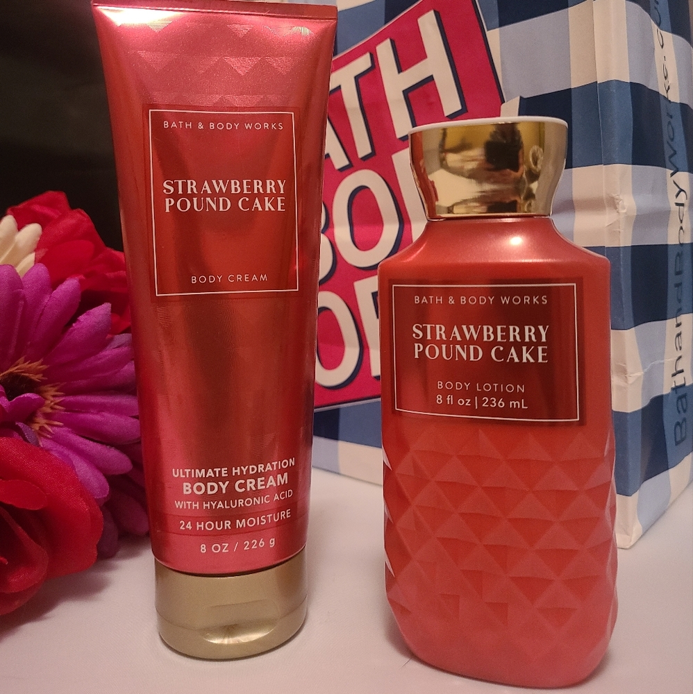 Brand New Strawberry Pound Cake Lotion Set